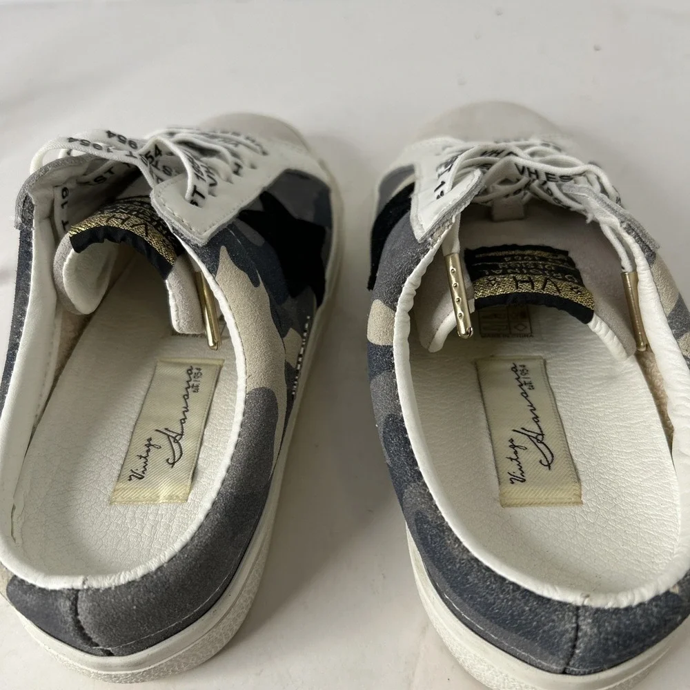 Vintage Havana Queen Camo‎ Slip On Sneakers Sz 5.5